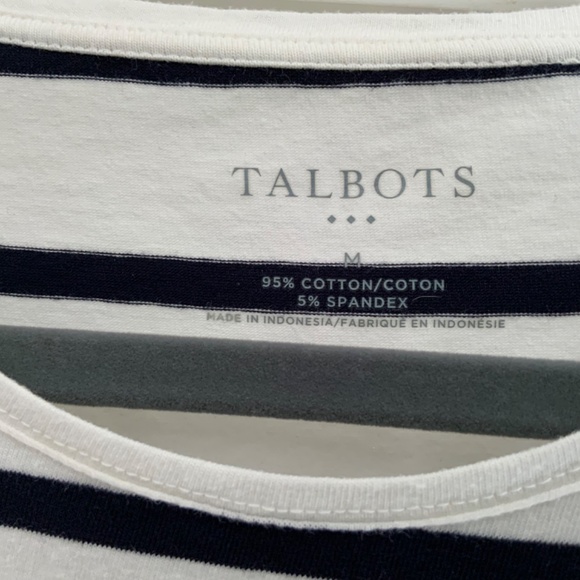 Talbots medium top - Picture 2 of 3